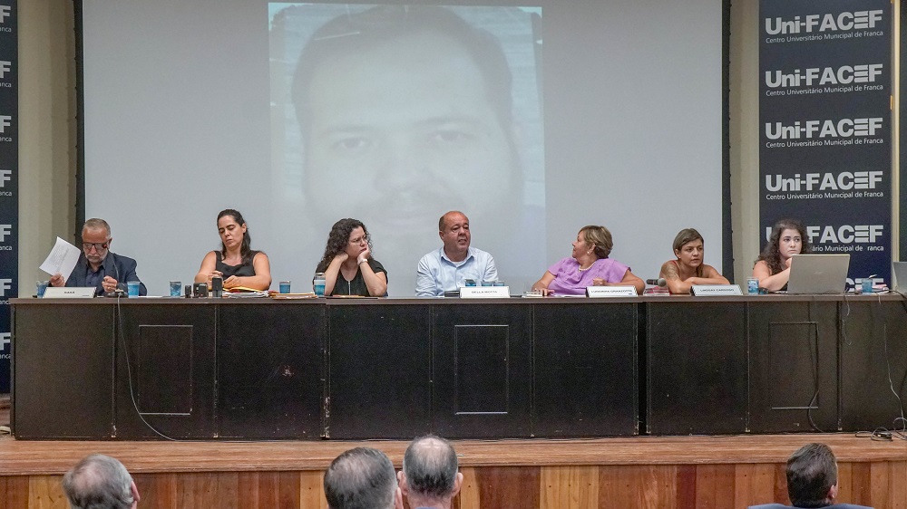 Imagem de capa da Notícia